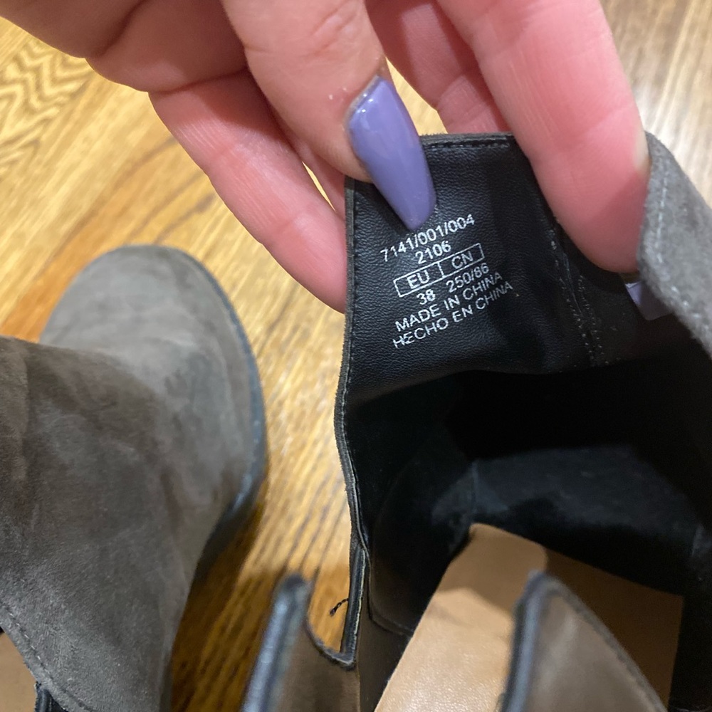 Zara Ankle Boots - Picture 4 of 6